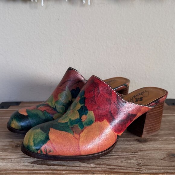 Patricia Nash Shoes - Patricia Nash NICIA Multi Color Oil Paint Floral Print Block Heel Mules Size 8